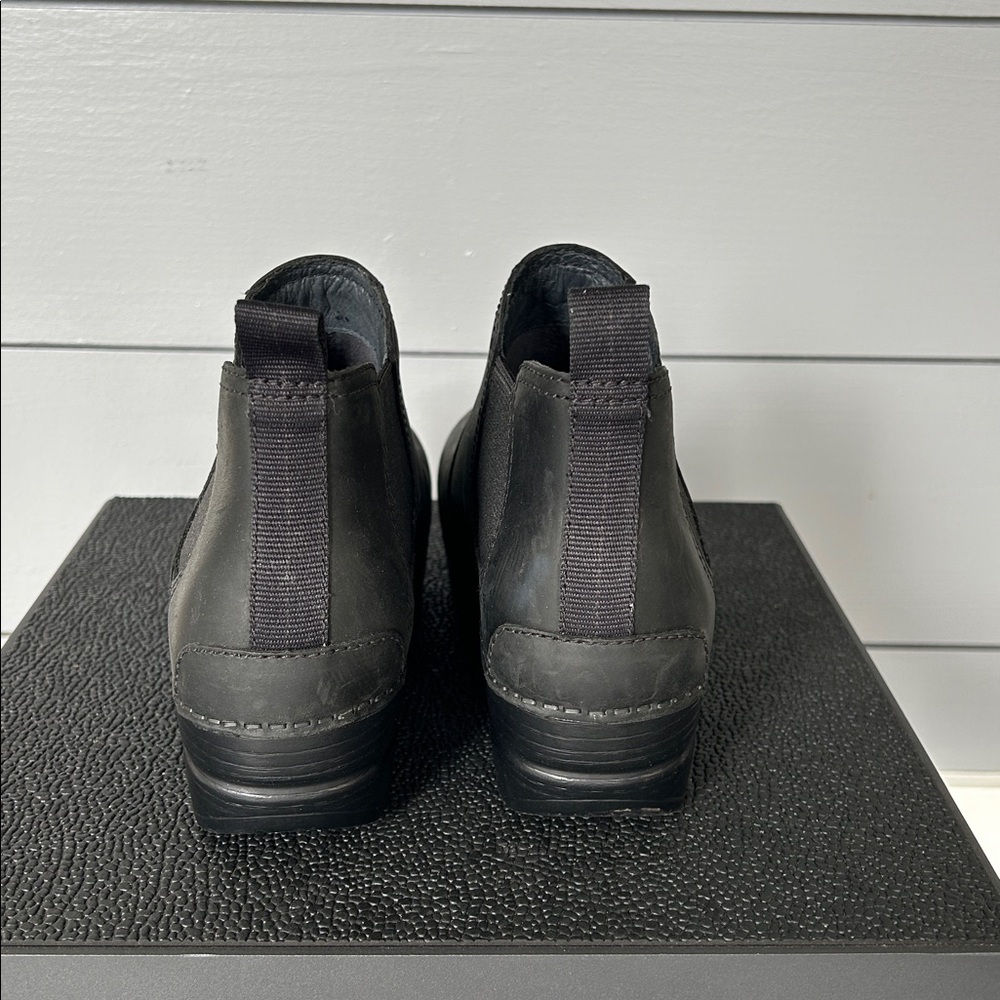 Danskos Frankie Black 38 - Picture 6 of 10